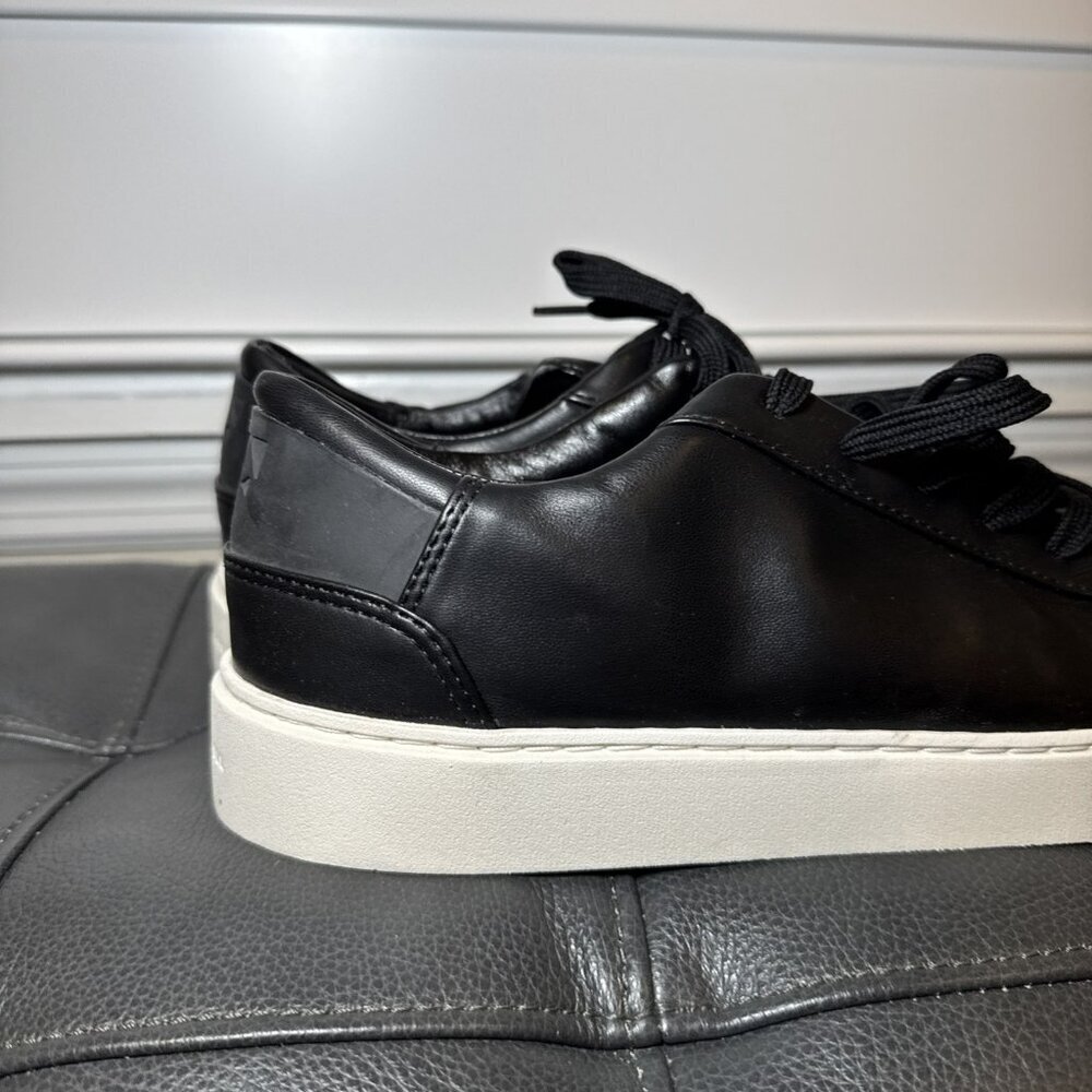 Thousand Fell Men’s 11.5 Low Top Lace Up Sneakers Black/White - Picture 2 of 9